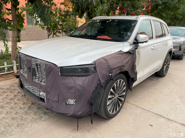 取消双联屏+挡把造型调整！新款吉利星越L谍照曝光！
